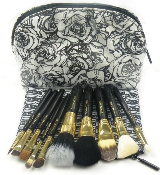 Kit com 10 pincéis MAC + 2 bolsas